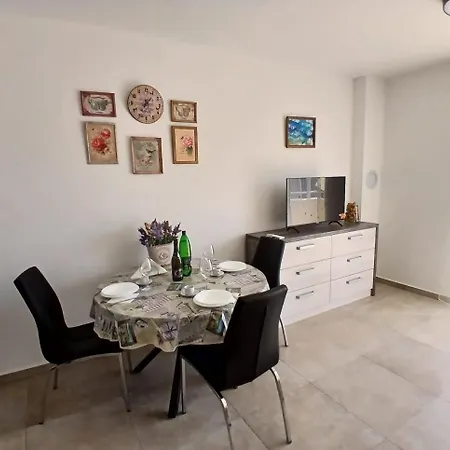Apartament Omega Premantura